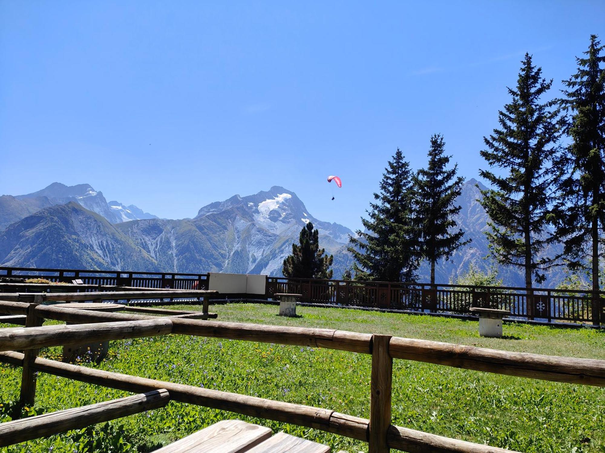 Studio Avec Jardin Et Garage, Proche Super Venosc Les Deux Alpes Exteriér fotografie