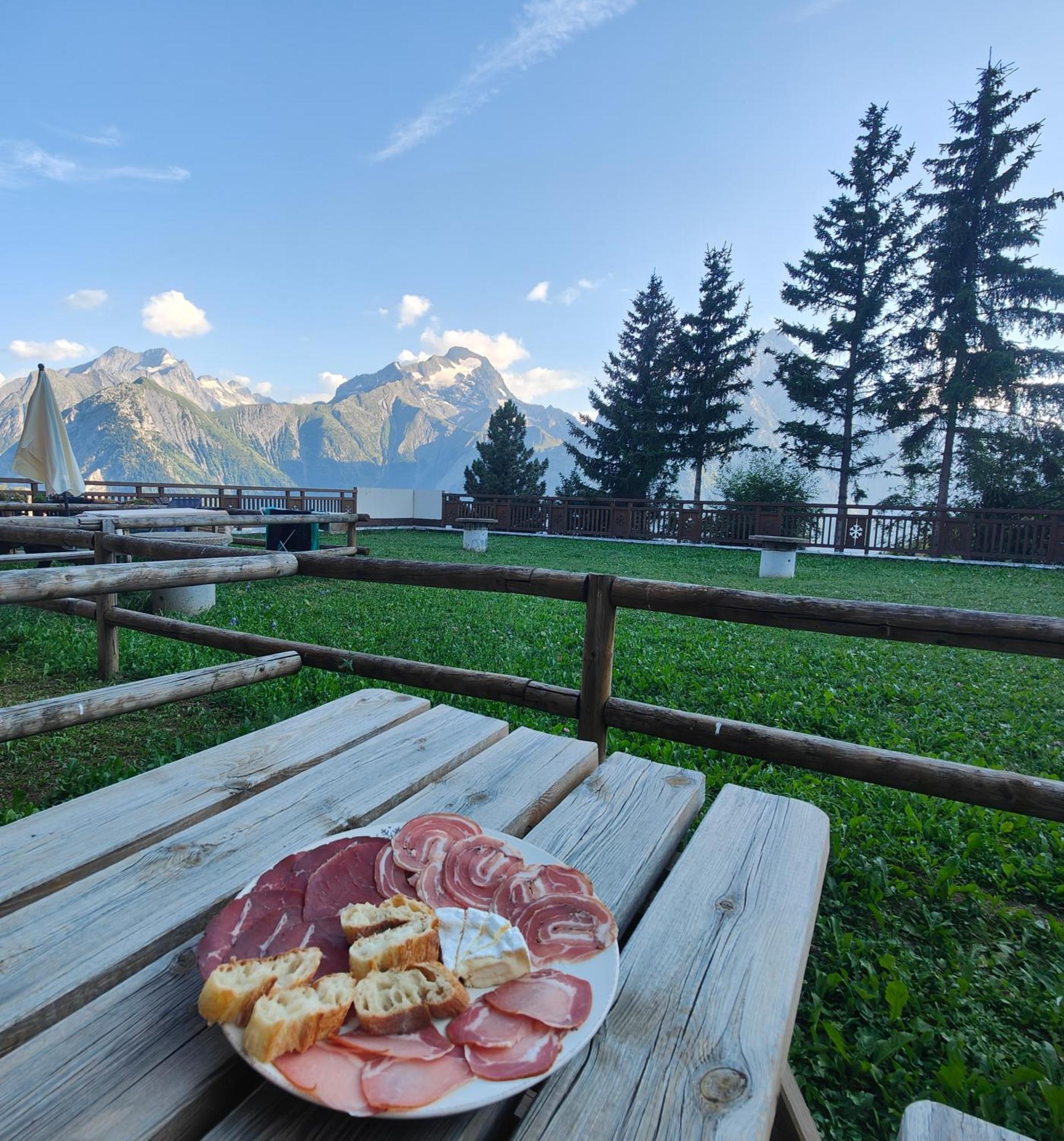 Studio Avec Jardin Et Garage, Proche Super Venosc Les Deux Alpes Exteriér fotografie